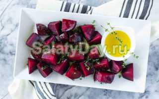 Салат с запеченной свеклой и сыром фета и не только