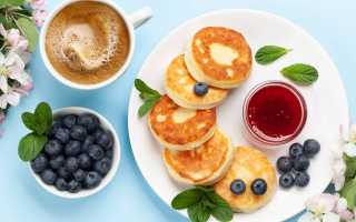 Четыре лучших рецепта сырников для вкусного завтрака