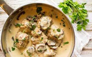 Тефтели в сметанном соусе в духовке — вкусный рецепт