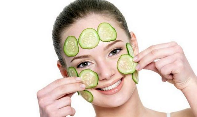 Огурец от пигментации на лице
