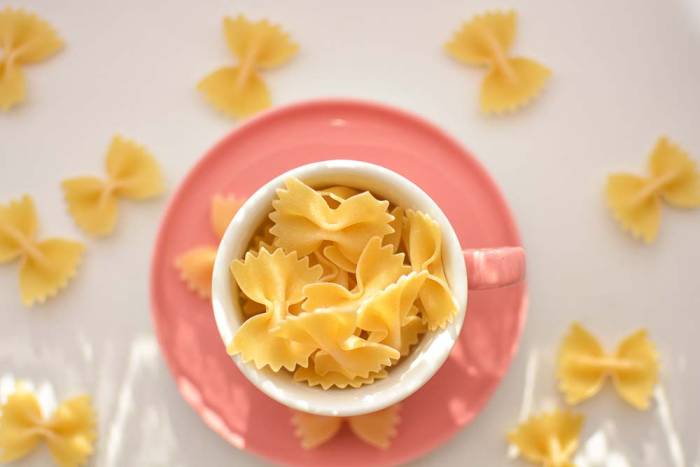 Макароны-бантики для приготовления салата Бантики для салата