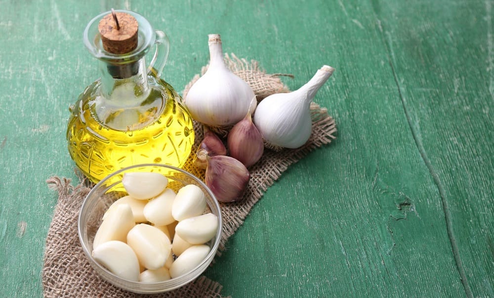 Чеснок и масло для маринада Чеснок и масло для картофеля