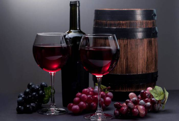 Домашнее сухое вино для приготовления маринада Домашнее вино для маринада