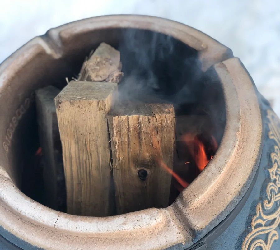 Оптимальное количество дров для розжига тандыра зимой Дрова в тандыре зимой
