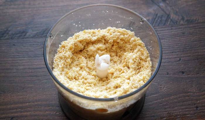 Измельчённые в блендере кукурузные хлопья Хлопья в блендере