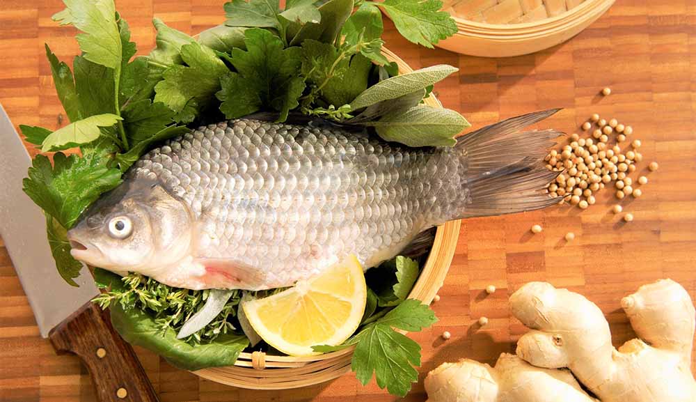 Как выглядит свежий карась Карась для мангала