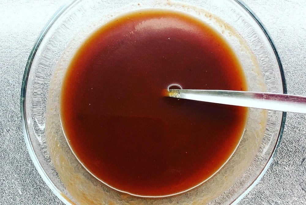 Приготовление кисло-сладкого соуса для крылышек Кисло-сладкий соус для курицы