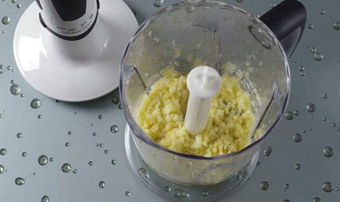 Измельчение лимона в блендере Лимон в блендере