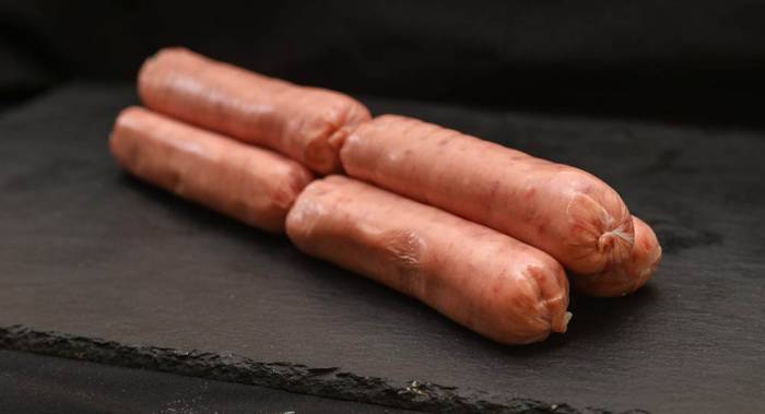 Магазинные сосиски из говядины Магазинные говяжьи сосиски