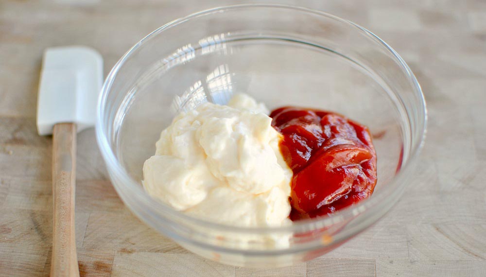 Приготовление маринада для куриного шашлыка в электрошашлычнице Майонез и кетчуп для курицы