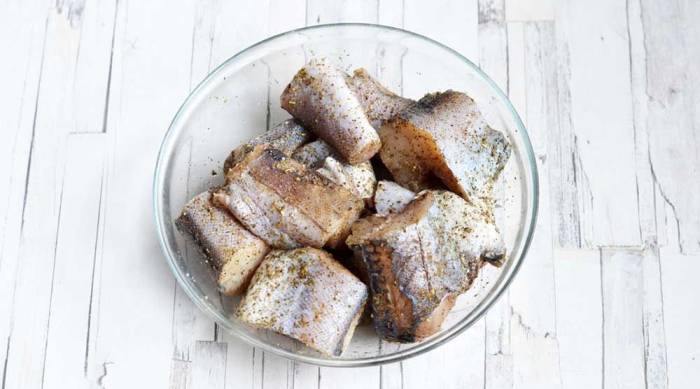 Маринование минтая в лимонном соке со специями Минтай в специях