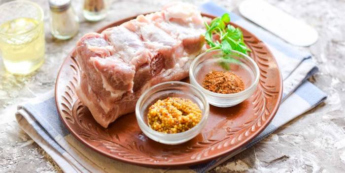 Ингредиенты для приготовления рёбер в фольге Рёбра, горчица и специи