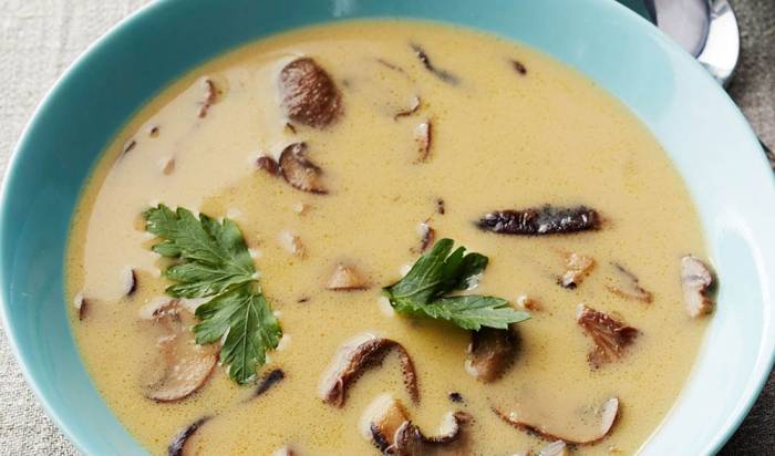 Сливочный суп из сушёных грибов Суп с грибами и сливками
