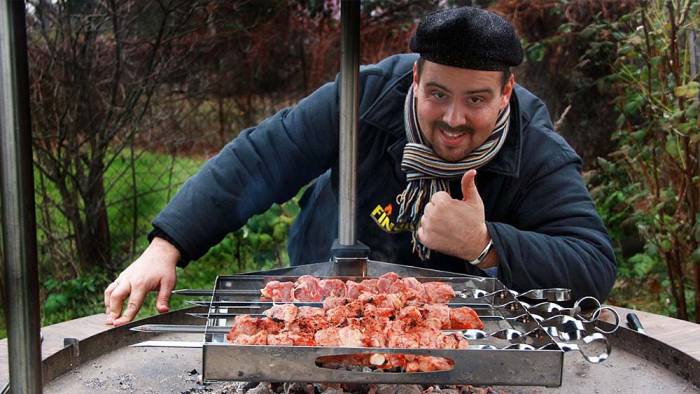 Приготовление шашлыка из утки в маринаде из аджики Утиный шашлык в аджике