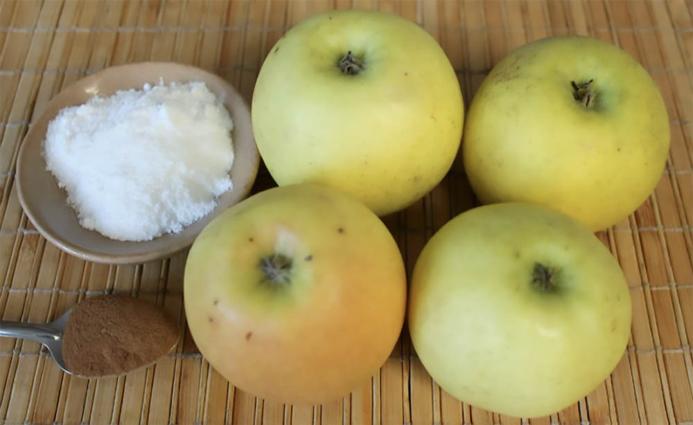 Ингредиенты для приготовления пастилы из яблок в дегидраторе Яблоки, сахар, корица