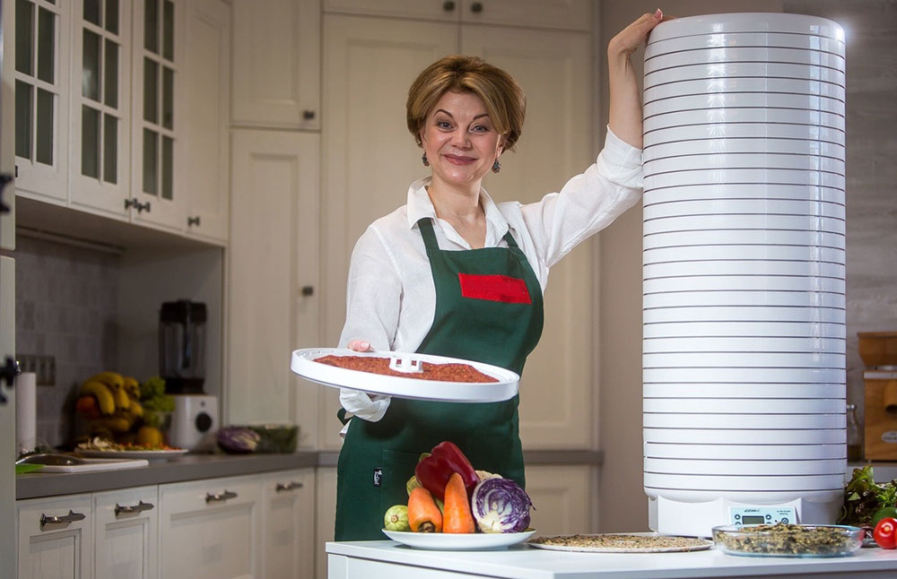 Электрическая сушилка с большим количеством ярусов и лотков Ярусы электрической сушилки