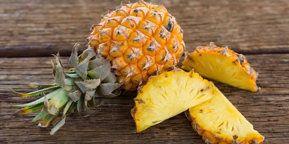 Ананас в свежем виде Ананас целый и дольками