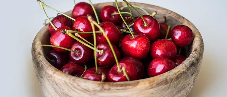 Черешня фото