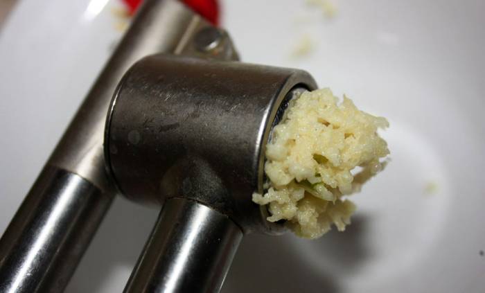 Измельчение чеснока для фарша Чеснок для фарша