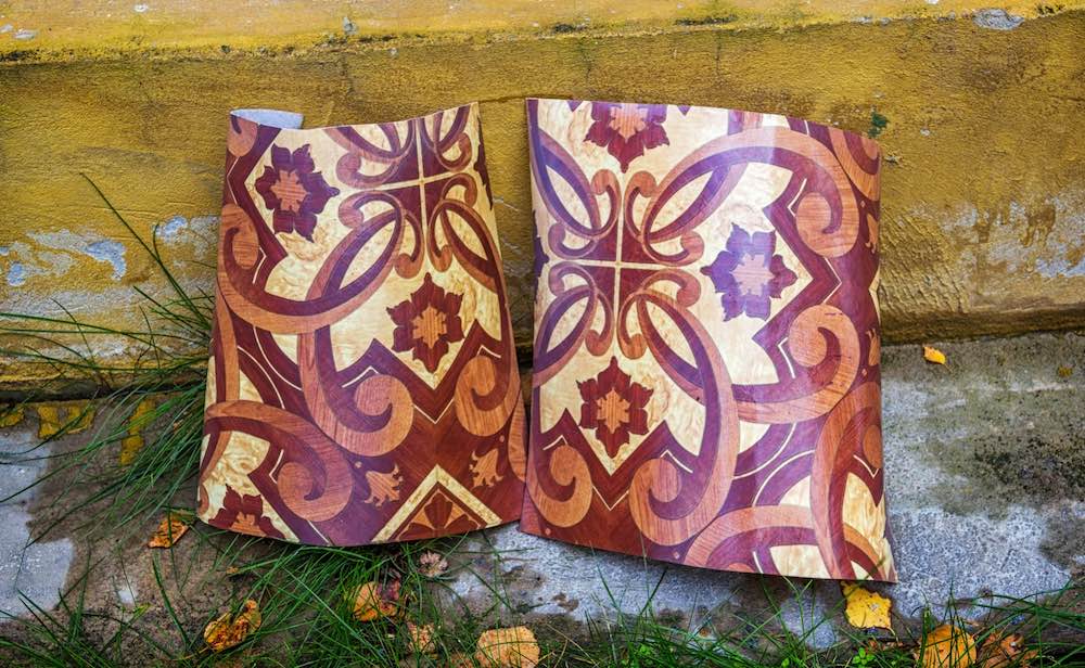 Два куска линолеума для изготовления опахала Два куска линолеума