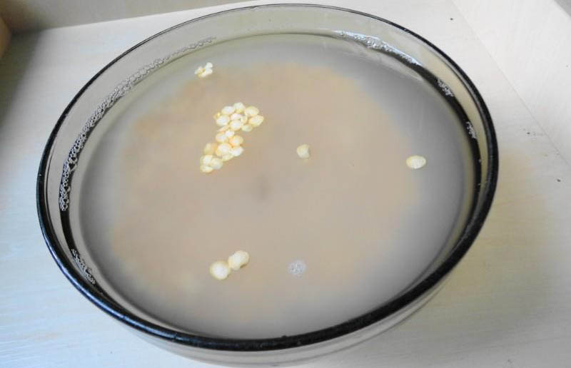 Замачивание гороха в воде с содой Горох в воде для супа