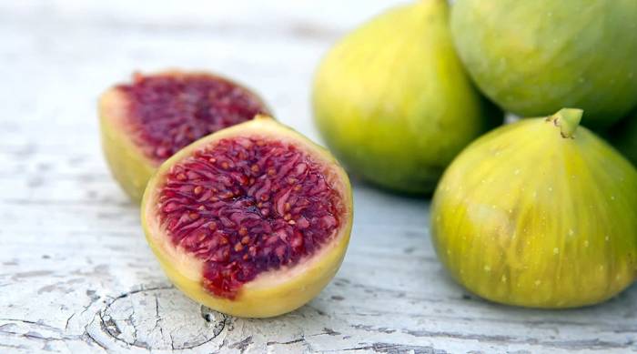 Выбор инжира для вяления Инжир на столе