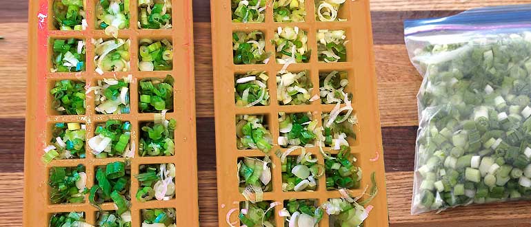 как заморозить лук