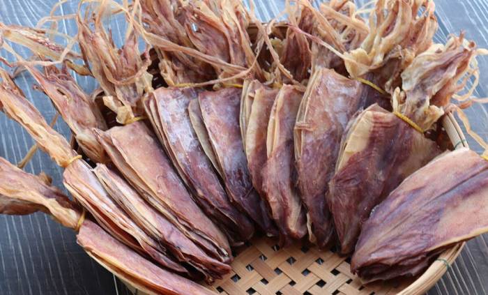 Сушёные тушки кальмаров Кальмары с балкона