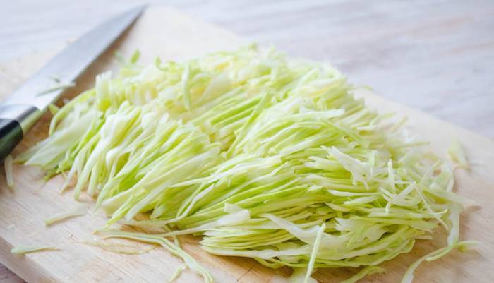 Шинкование капусты на шаурмы Капуста и нож