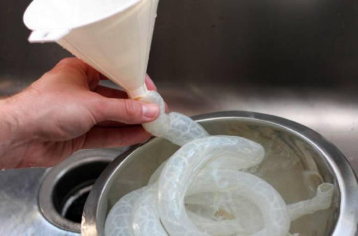 Промывание кишок водой Кишки и вода