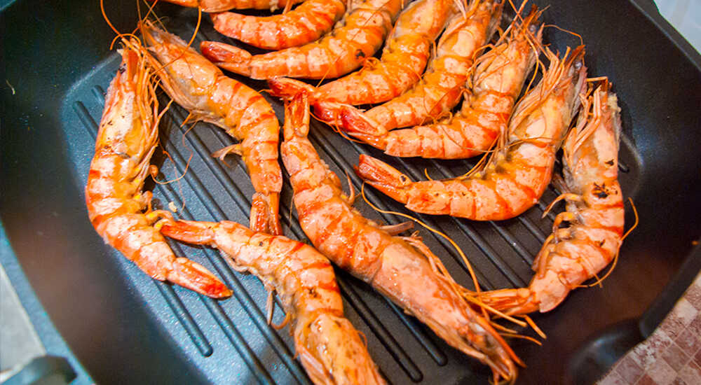 Приготовление креветок на сковороде-гриле Королевские креветки на гриле
