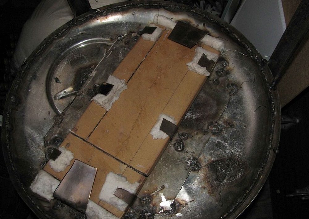 Монтаж ТЭНа ко дну коптильни из стиралки Крепление нагревательного элемента