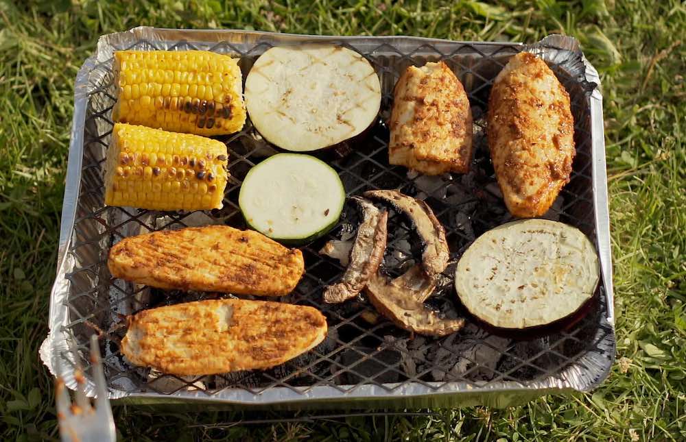 Использование одноразового мангала в качестве гриля Мангал вместо гриля