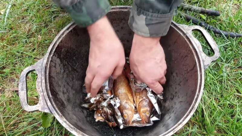 Копчение в казане Мойва в казане