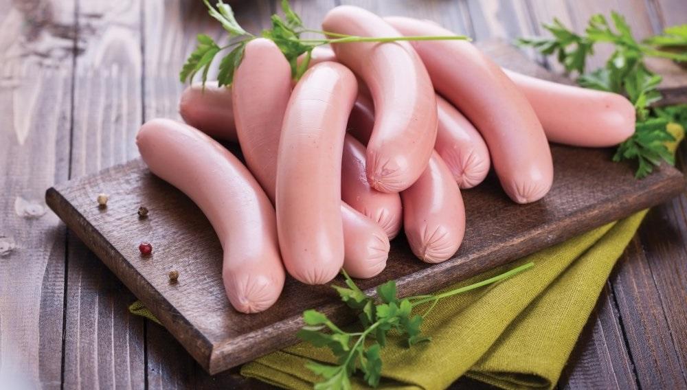 Как выглядят молочные сосиски Очищенные молочные сосиски