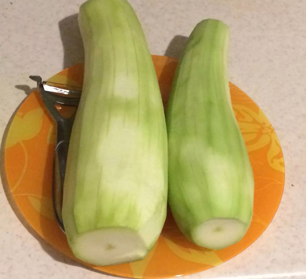 Очищенный кабачок Кабачок