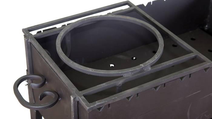 Что собой представляет подставка под казан для мангала Подставка на мангале