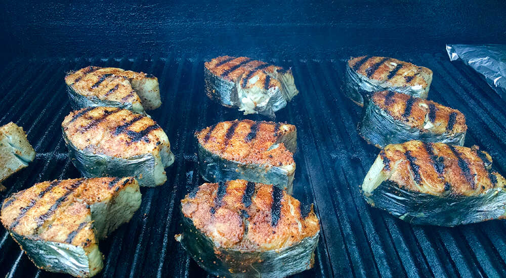 Жарка зубатки на гриле Процесс приготовления зубатки на гриле