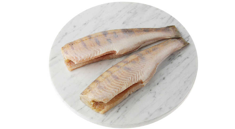 Очищенная рыба судак Разделанная тушка судака