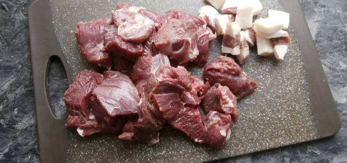 Сало и оленина для приготовления шашлыка Сало и оленина