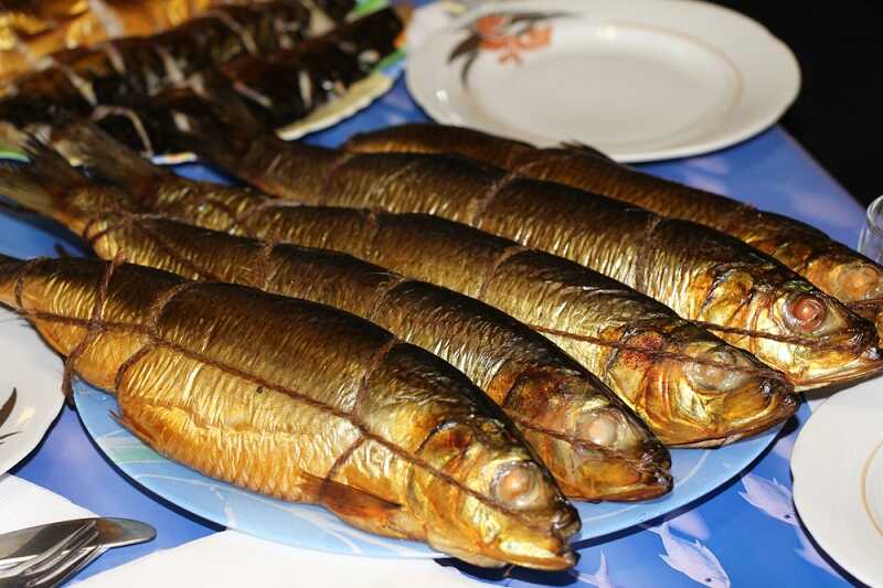 Копченая сельдь горячего копчения Сельдь, приготовленная горячим способом