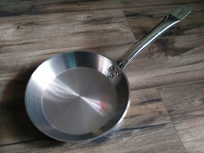 Стальная сковорода для мангала Сковорода из стали