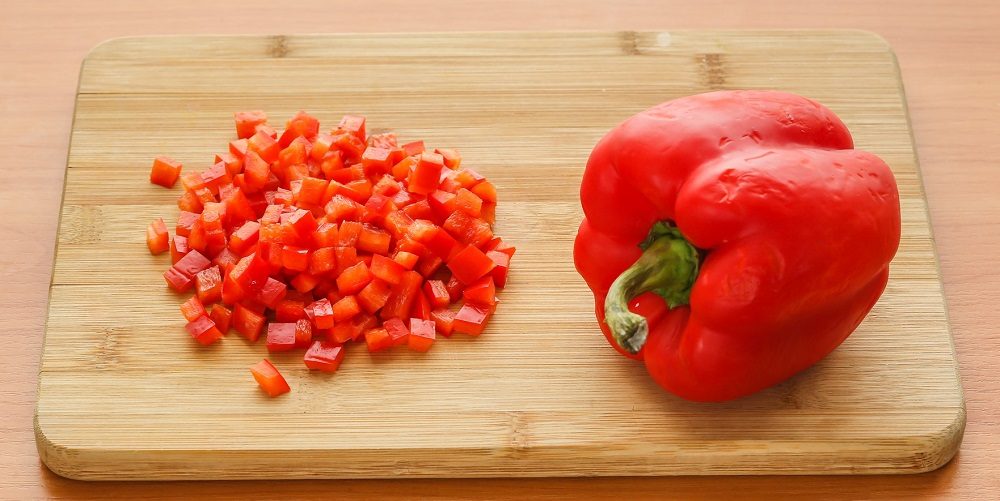 Нарезание сладкого перца кубиками Сладкий перец кубиками