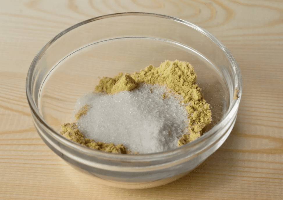 Ингредиенты для сухого маринада сосисок Сухой маринад для сосисок