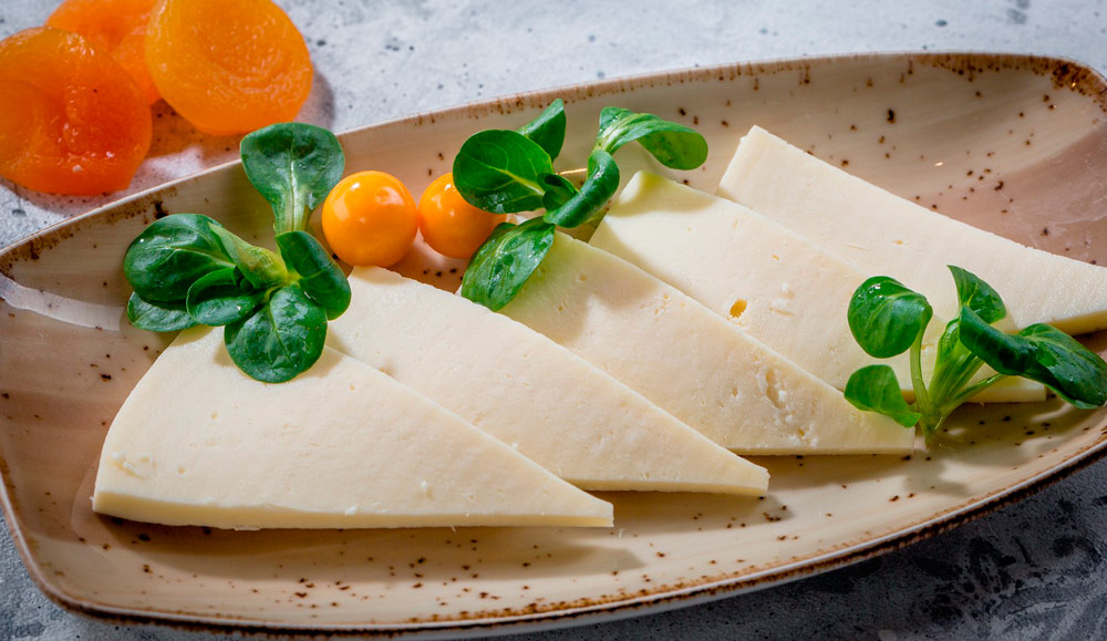 Сыр сулугуни Сулугуни