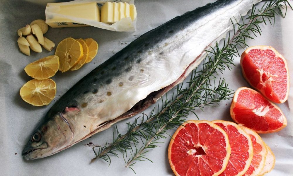 Тушка скумбрии для холодного копчения Свежая тушка скумбрии