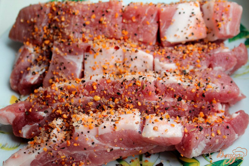 Свиные ребрышки в маринаде Свиные ребрышки