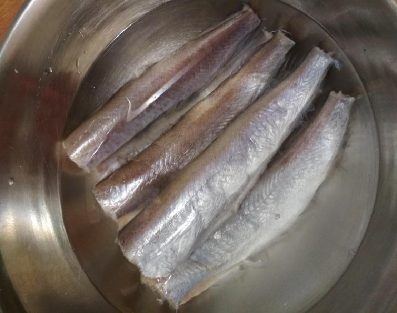 Маринование путассу перед копчением Тушки путассу в рассоле