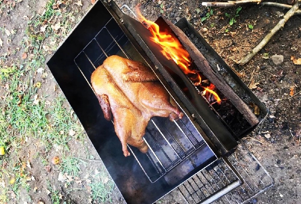 Копчение утки горячим методом Утиная тушка в коптильне