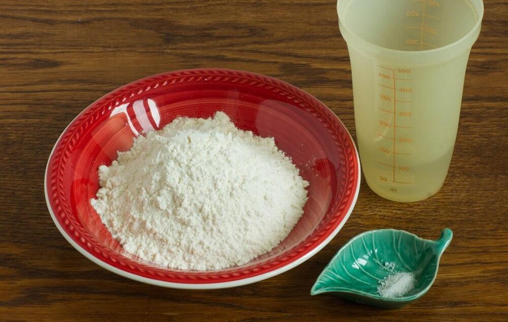 Продукты для приготовления лаваша Вода, мука и соль